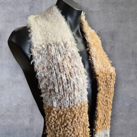 Mixit Scarf Womens One Size Cream Tan Infinity Loop Fuzzy Boucle Knit Chunky - Picture 3 of 9